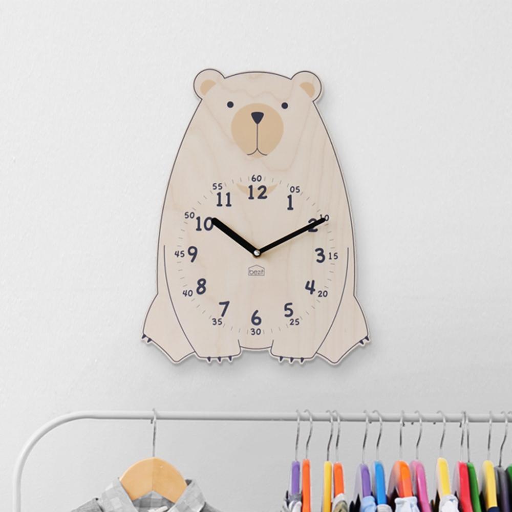 Brown Bear non-ticking Silent Wall Clock