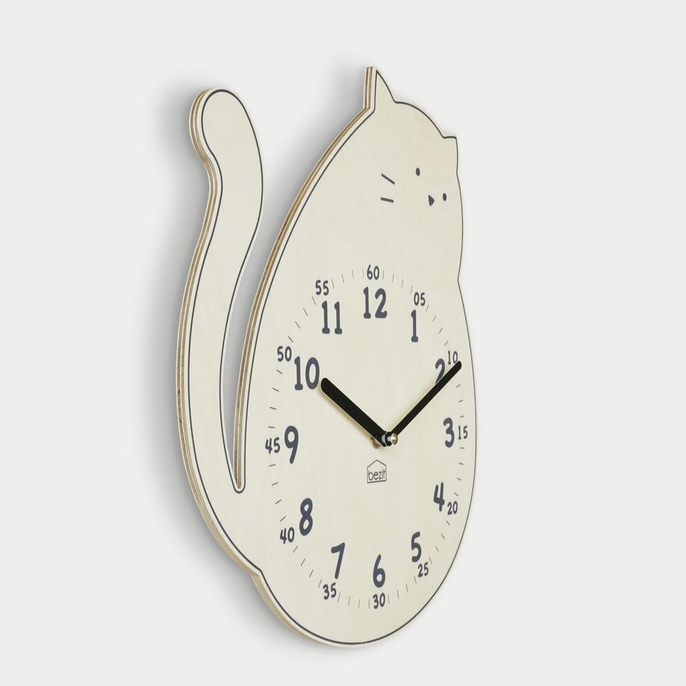 Darling Kitten non-ticking Silent Wall Clock