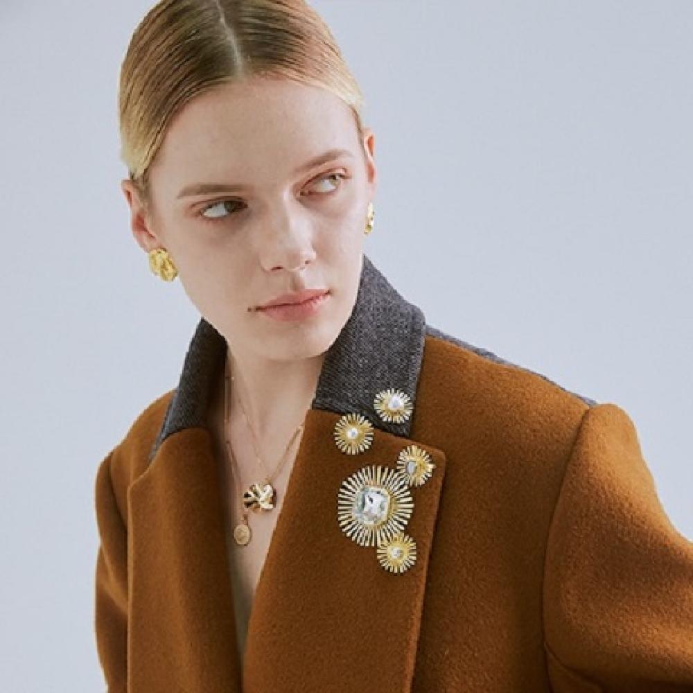 [SALUT DE MIEL] SM-18-ACC01 SOLAR BROOCH