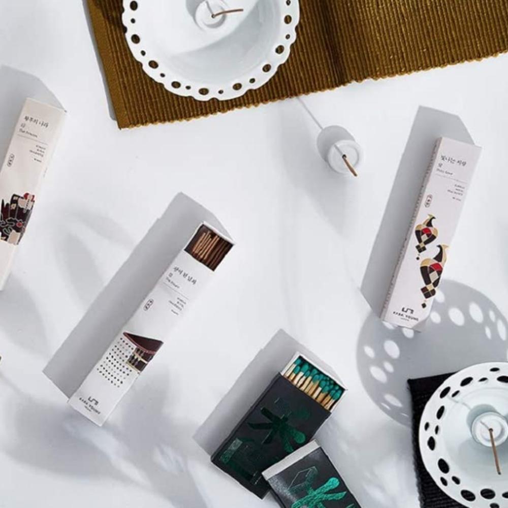 KARAYOUNG Korean Royal Fragrance Incense Sticks Air-Freshener Relaxing 3 Packs (40 Sticks Each)