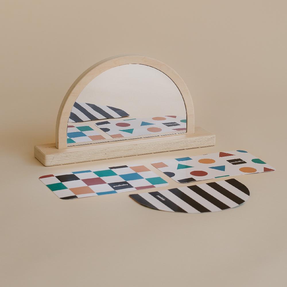 Peekaby Play Kit (0-2 months): Stage-based Montessori Baby Toy Set for Child Development