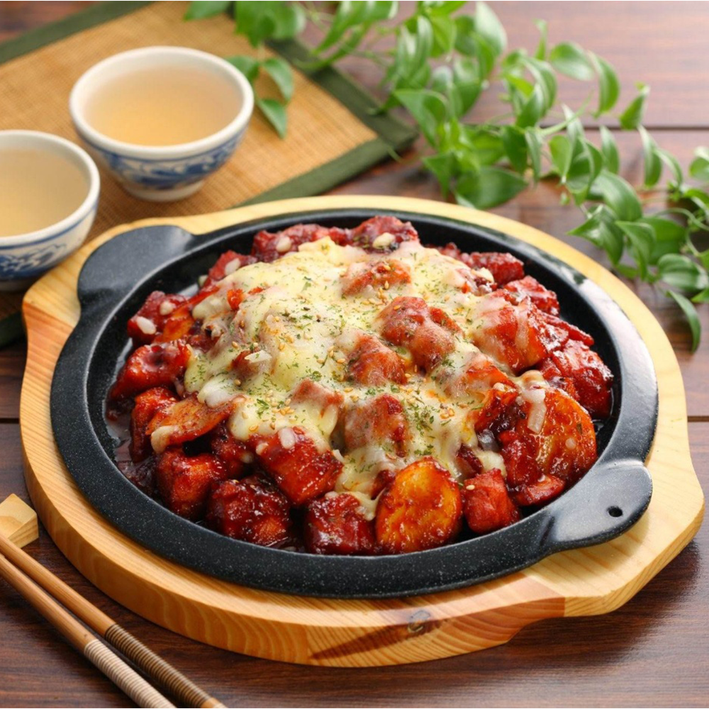 Signature Hot & Spicy Chicken, Traditional Spicy Hot Chicken, Savory Spicy Hot Chicken